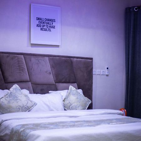 Vibes Suites Kaba Exterior photo